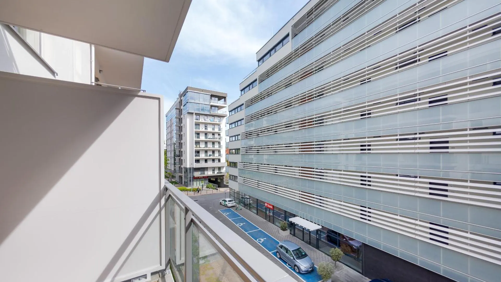 Virgin River Deluxe Apartment Wroclaw 0*,  Polonya