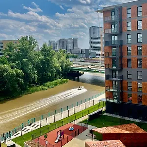 Jesionowe Nad Odra, Stare Miasto, Sauna W Jednym Apartamencie, Klimatyzacja , Garaz Podziemny 0 Zl, Odra River , Old Town, New Building, Air Conditioning, Sauna In One Apt, Underground Garage Free Vratislav
